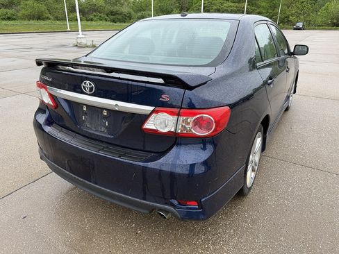 Used 2013 Toyota Corolla S w/ Premium Pkg FWD image 4
