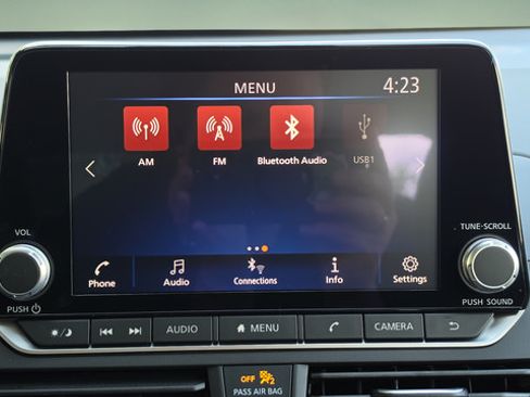 Certified 2025 Nissan Altima 2.5 S FWD image 23