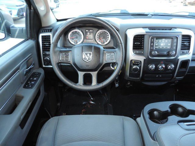 Used 2019 RAM 1500 Classic SLT RWD image 21