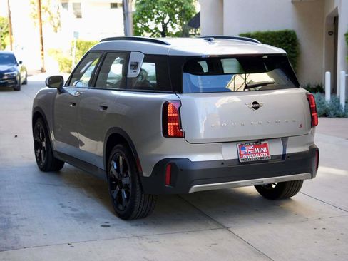 Certified 2025 MINI Cooper Countryman S image 3