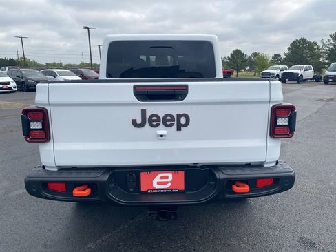 New 2026 Jeep Gladiator Mojave AWD/4WD image 6