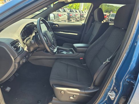 Used 2025 Dodge Durango GT AWD/4WD image 12