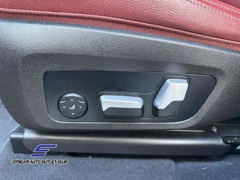 Used 2023 BMW X3 xDrive30i w/ Premium Package image 23