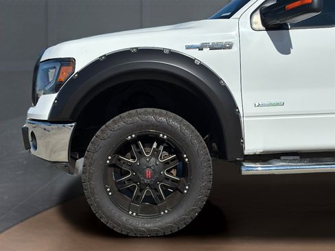 Used 2014 Ford F150 XLT w/ XLT Chrome Package image 20