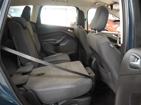 Used 2019 Ford Escape SE AWD/4WD image 32