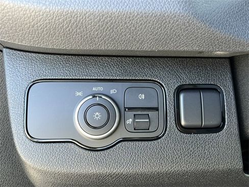 New 2024 Mercedes-Benz Sprinter 144 Cargo image 16