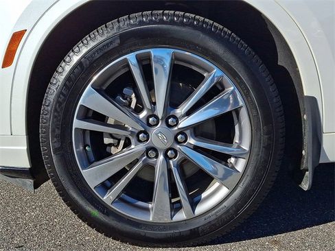 Used 2020 Cadillac XT6 Premium Luxury image 8