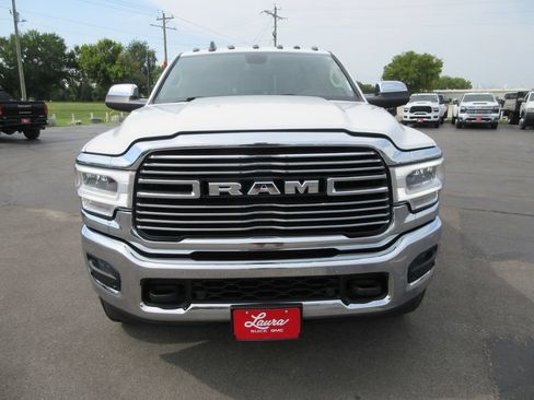 Used 2020 RAM 3500 Laramie AWD/4WD image 14