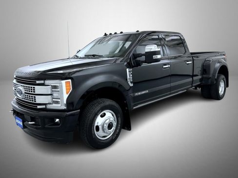 Used 2019 Ford F350 Platinum w/ Platinum Ultimate Package image 1