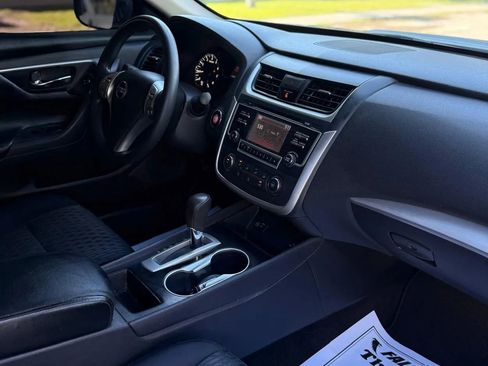 Used 2018 Nissan Altima 2.5 S w/ S Convenience Package image 13