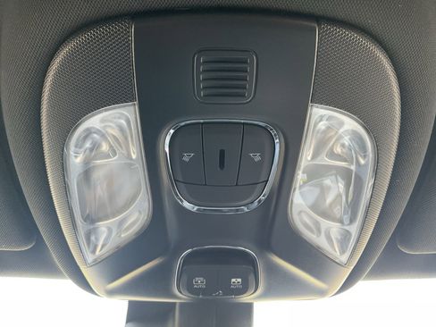 New 2025 Jeep Compass Limited w/ Sun & Sound Group image 27