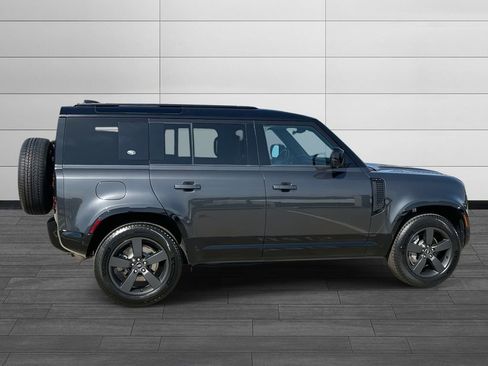 Certified 2022 Land Rover Defender 110 X-Dynamic HSE AWD/4WD image 6