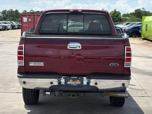 Used 2006 Ford F250 Lariat RWD image 5