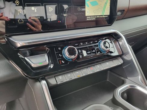 New 2026 GMC Sierra 3500 Denali Ultimate image 23