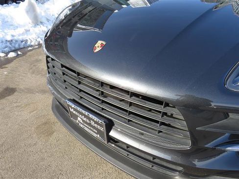 Used 2019 Porsche Macan image 22