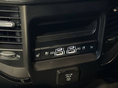 Used 2024 RAM 1500 Limited AWD/4WD image 14
