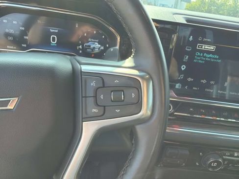 Used 2023 Chevrolet Silverado 1500 LT Trail Boss w/ LT Trail Boss Premium Package AWD/4WD image 26