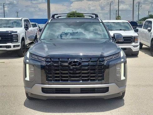 Used 2024 Hyundai Palisade SEL FWD image 2