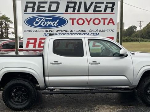 Used 2023 Toyota Tacoma SR image 1
