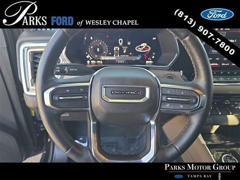 Used 2023 GMC Canyon Denali image 27