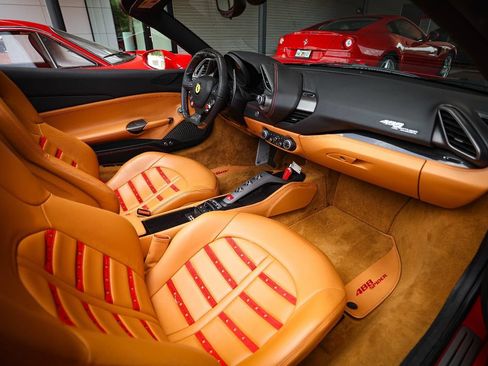 Certified 2019 Ferrari 488 Spider RWD image 45