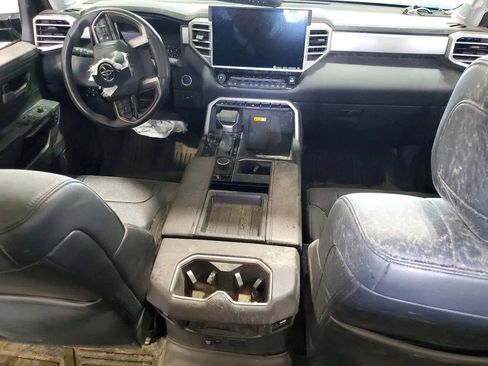 Used 2023 Toyota Tundra Limited AWD/4WD image 8