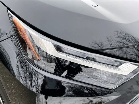 Certified 2024 Toyota RAV4 XLE w/ Convenience Package image 25