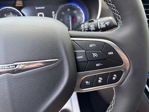 New 2026 Chrysler Voyager LX image 32