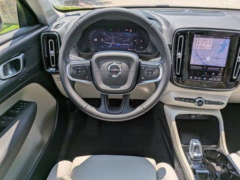 New 2026 Volvo XC40 B5 Plus w/ Climate Package image 16