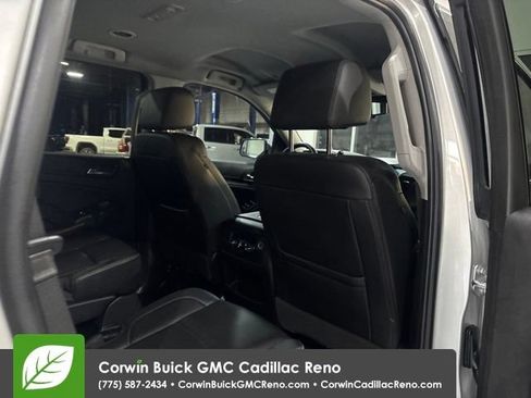 Used 2018 Chevrolet Tahoe Premier RWD image 32