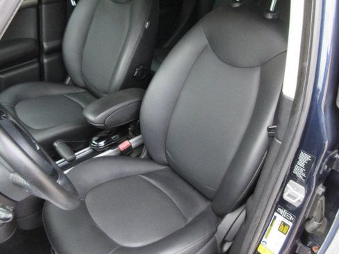 Used 2014 MINI Cooper Countryman w/ Cold Weather Package image 11