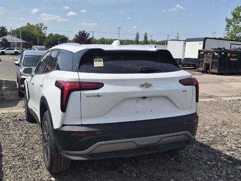 Used 2024 Chevrolet Blazer EV LT AWD/4WD image 4