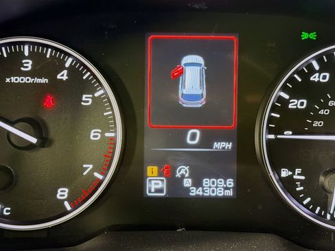 Used 2023 Subaru Outback Premium AWD/4WD image 14