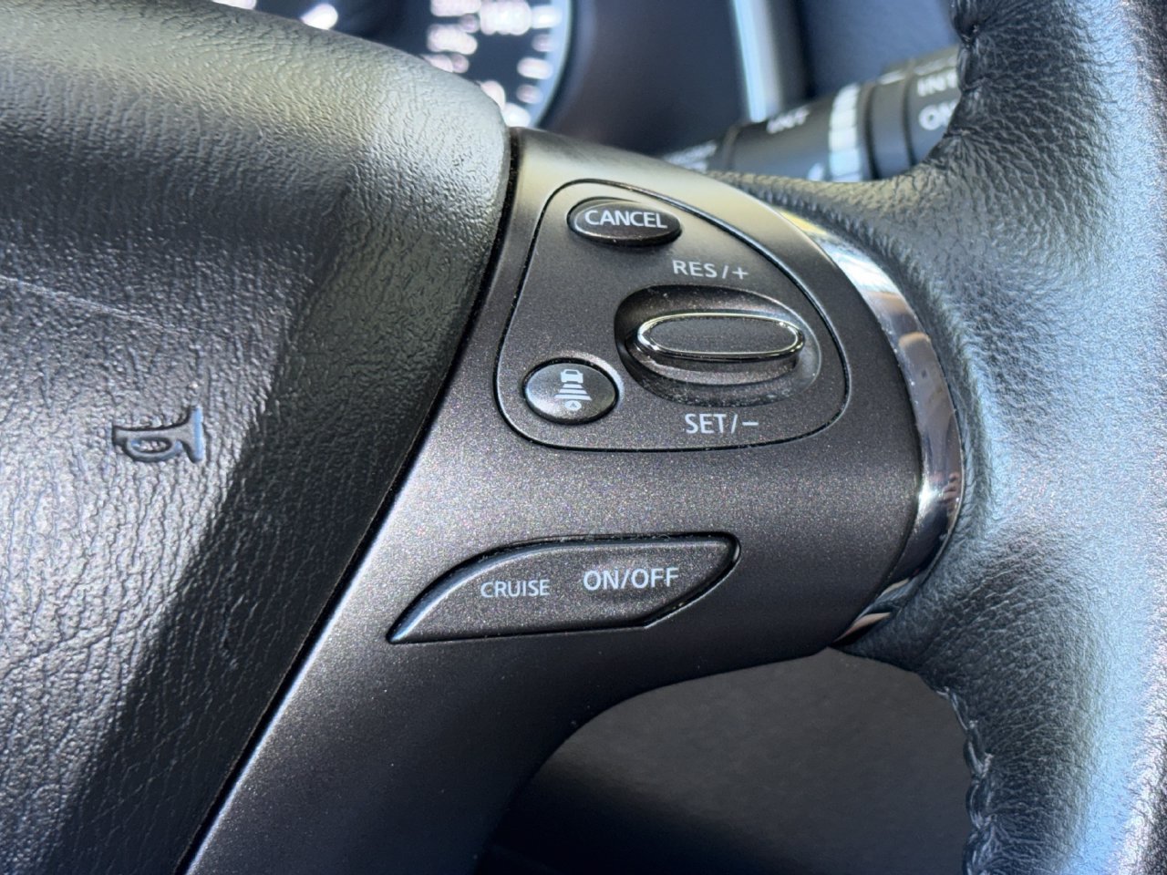Used 2023 Nissan Murano SL w/ SL Moonroof Package AWD/4WD image 17