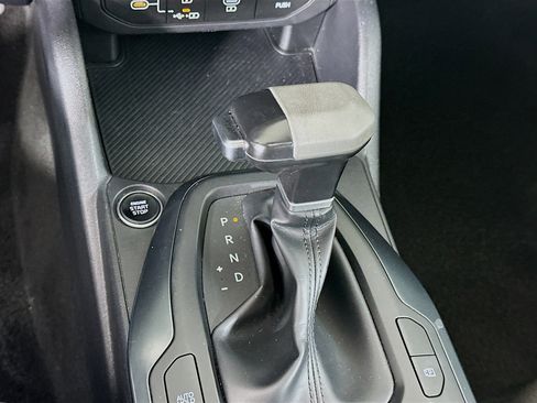 Used 2025 Kia K4 LXS image 25