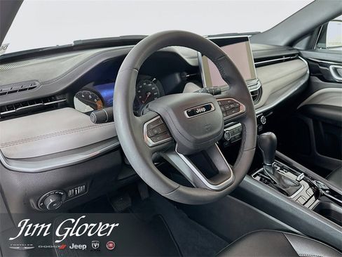 Used 2024 Jeep Compass Limited image 25