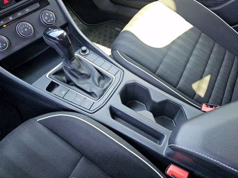 Used 2022 Volkswagen Jetta Sport FWD image 31