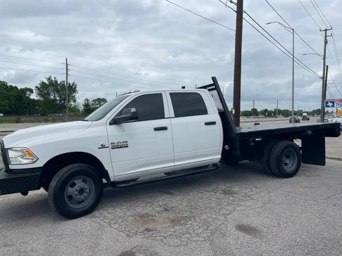 Used 2018 RAM 3500 Tradesman w/ Ambulance Prep Group RWD image 6