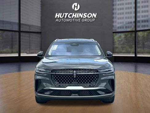Used 2024 Lincoln Nautilus Black Label AWD/4WD image 2
