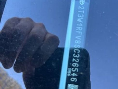 Used 2025 Toyota RAV4 XLE image 5