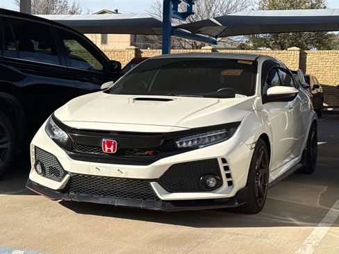 Used 2018 Honda Civic Type R image 1