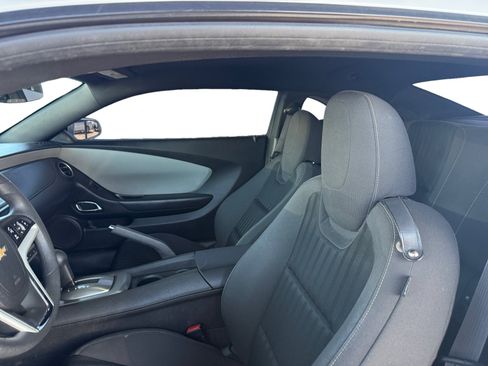 Used 2015 Chevrolet Camaro LS RWD image 10
