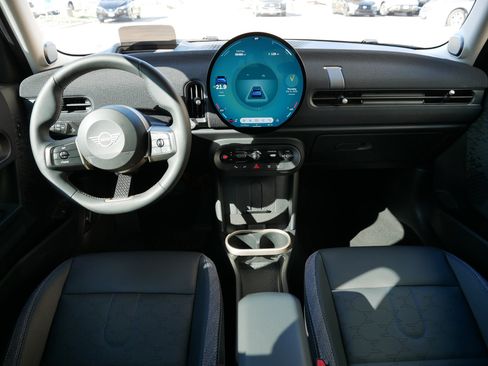 Used 2025 MINI Cooper S image 10