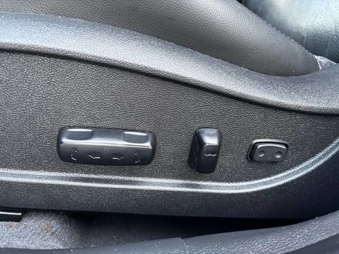 Used 2013 Hyundai Elantra Limited w/ Technology Pkg image 11