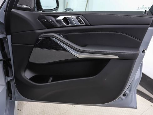 New 2026 BMW X5 xDrive50e w/ Executive Package AWD/4WD image 29