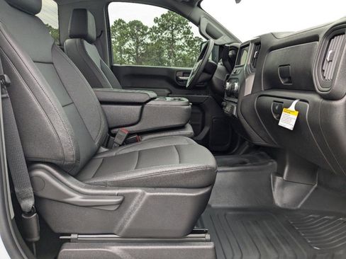 Used 2024 GMC Sierra 2500 Pro w/ Convenience Package image 18