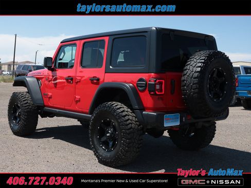 Used 2019 Jeep Wrangler Unlimited Rubicon w/ Cold Weather Group AWD/4WD image 48