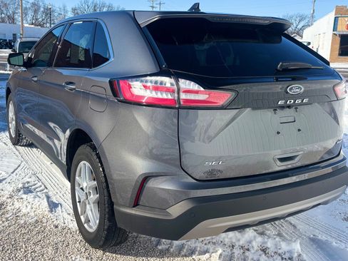 Certified 2024 Ford Edge SEL w/ Convenience Package image 11