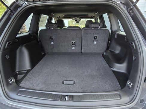 New 2025 Jeep Grand Cherokee Laredo X image 10