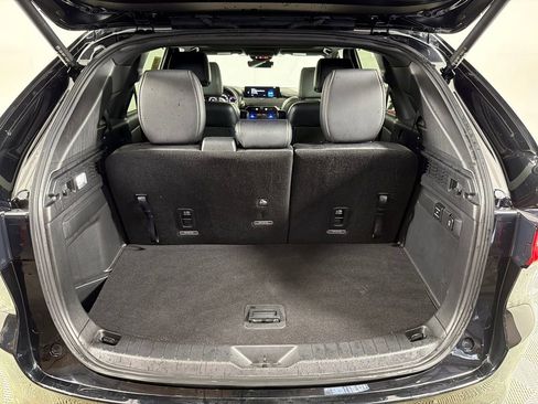 Used 2025 MAZDA CX-90 3.3 Turbo w/ Premium Plus Pkg image 19